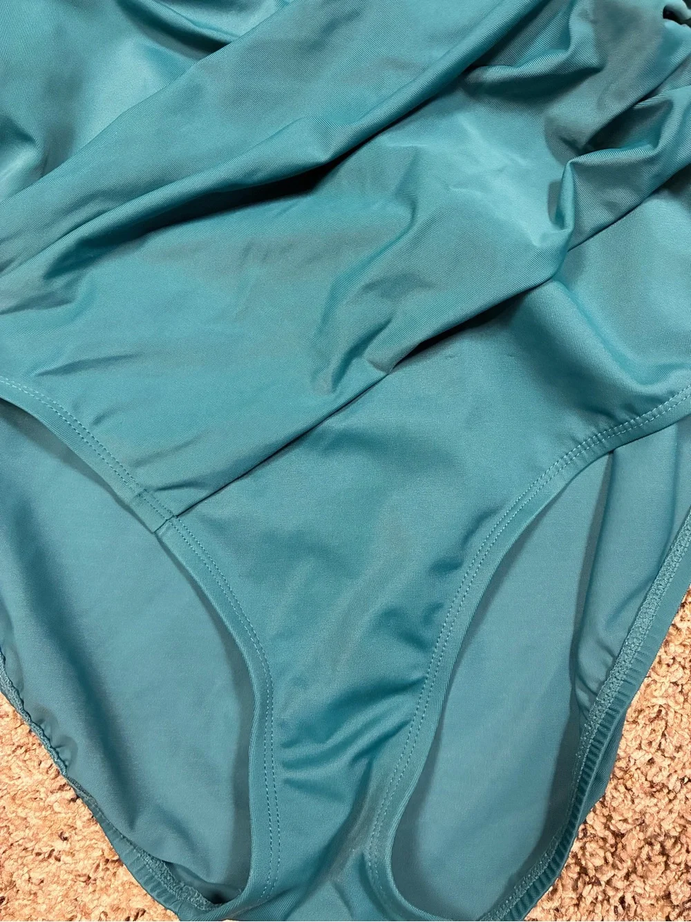 Miraclesuit Surpice Soft Cup Slimming One Piece Swimsuit - Picture 5 of 11
